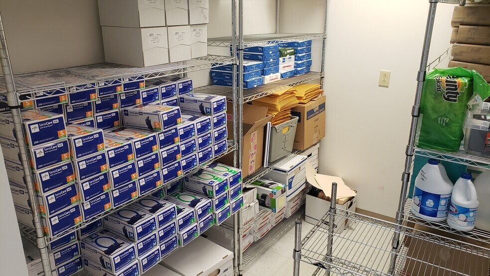 More Photos Of 3580 Harlem Rd, Cheektowaga Medical For Lease