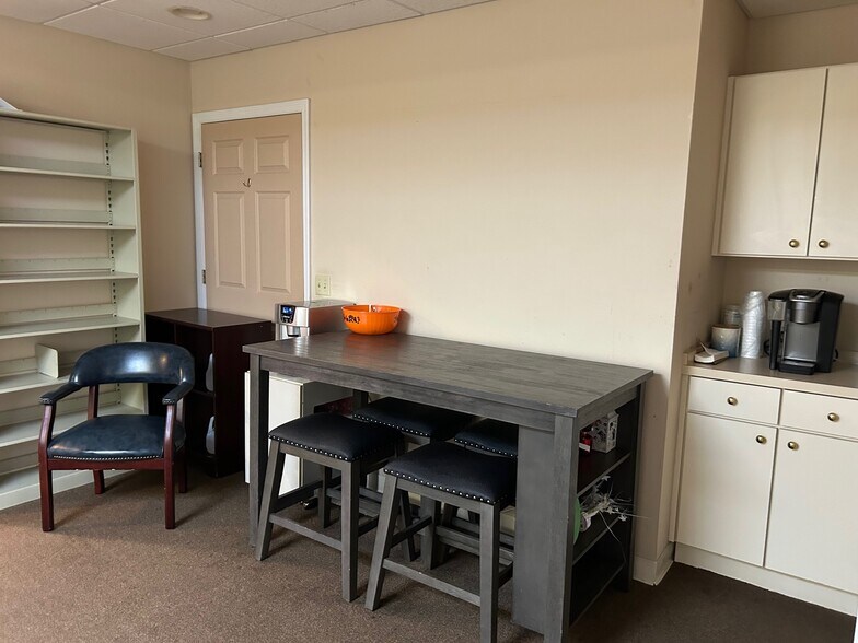 More Photos Of 1283 SW Sr-47, Lake City Medical For Lease