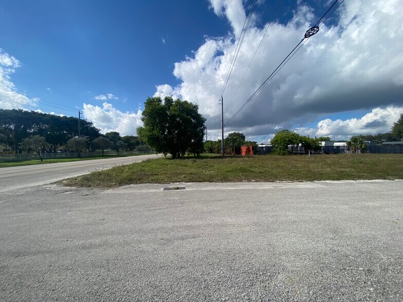More Photos Of Northwest 19th Ave @ NW 15th Street, Pompano Beach Land For Sale