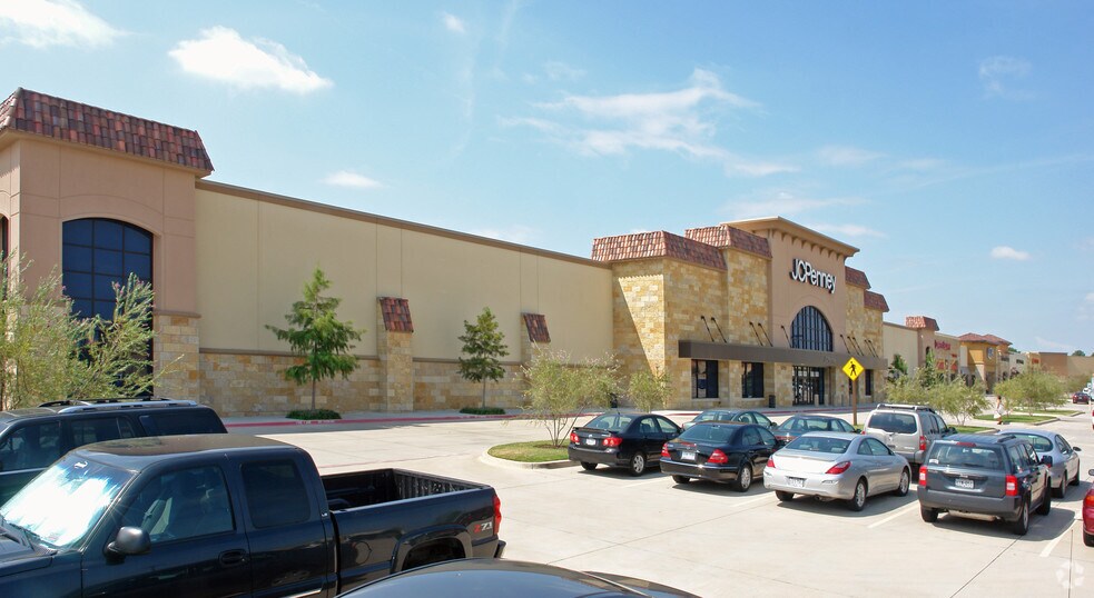 More Photos Of 6163 Long Prairie Rd, Flower Mound Unknown For Lease
