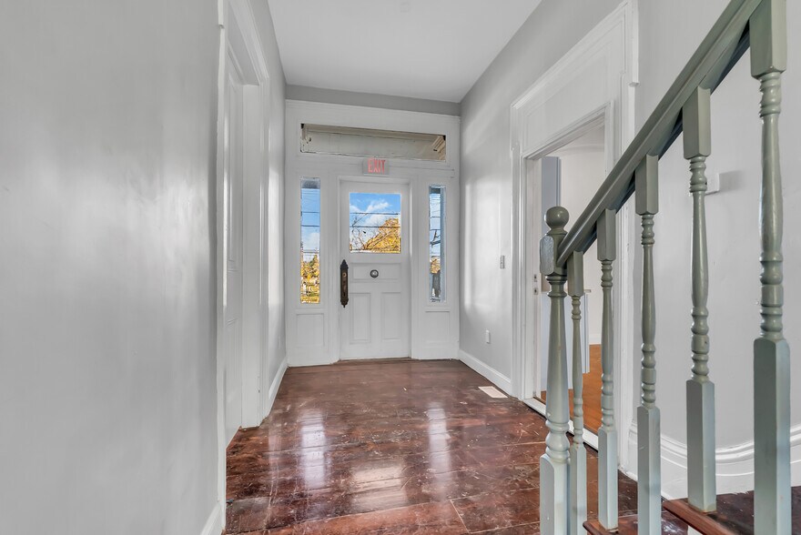 More Photos Of 952 Broadway, West Long Branch Storefront Retail Office For Sale