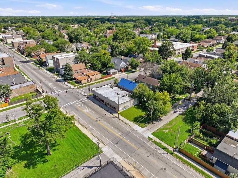 More Photos Of 7100 Morgan St, Chicago Storefront For Sale