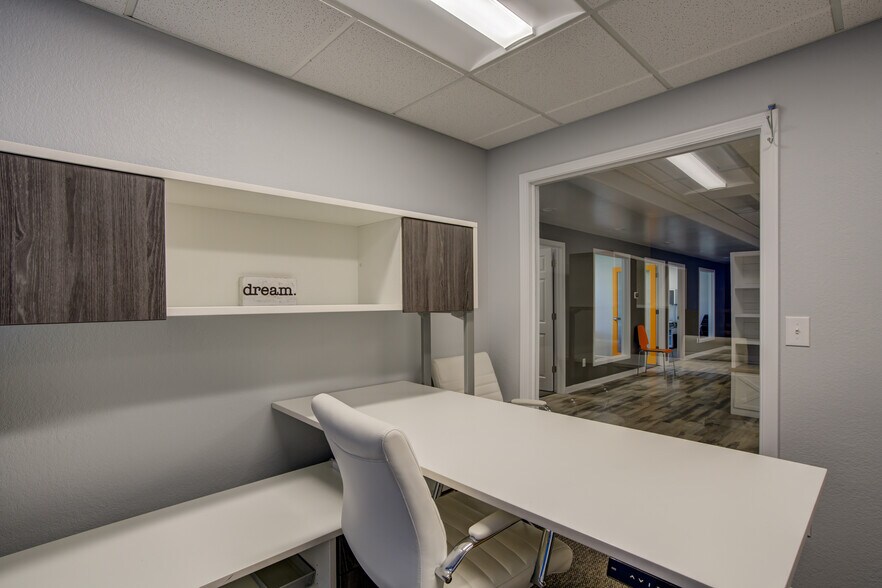More Photos Of 2960 N Academy Blvd, Colorado Springs Office For Sale