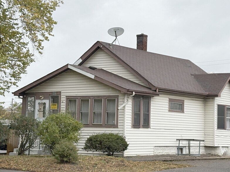 More Photos Of 469 Como Ave, Saint Paul Flex For Sale