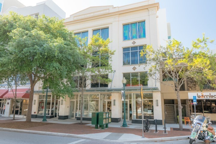 Primary Photo Of 1962 Main St, Sarasota Office For Sale