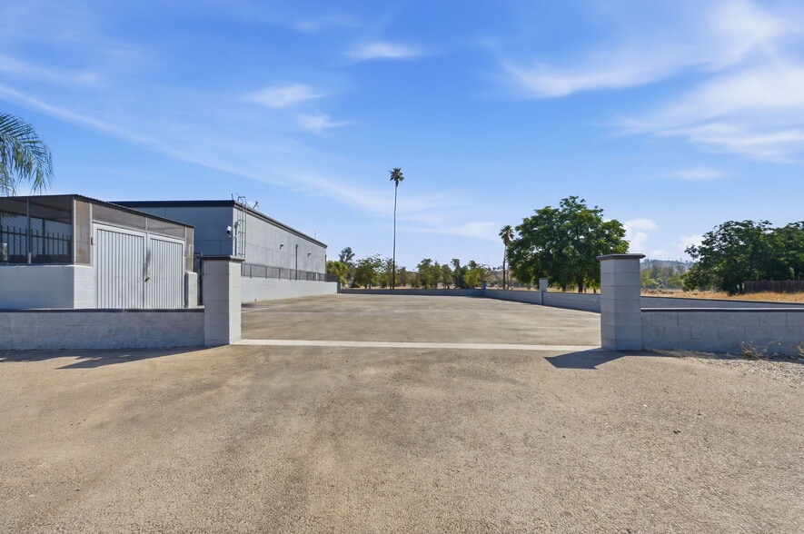 More Photos Of 31502 Riverside Dr, Lake Elsinore Restaurant For Sale