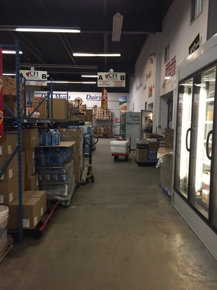 More Photos Of 2319B Taylor Dr, Red Deer Unknown For Lease