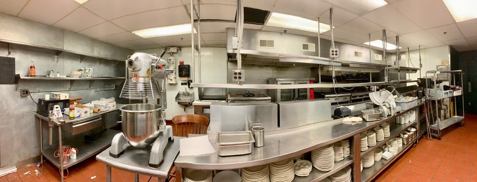 More Photos Of 23 S Main St, Hanover Office For Lease