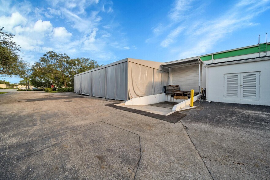 More Photos Of 12095 NW 39th St, Coral Springs Warehouse For Sale