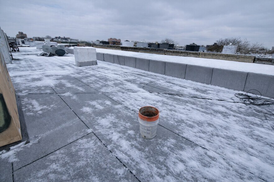 More Photos Of 1679 Gates Ave, Ridgewood Apartments For Sale