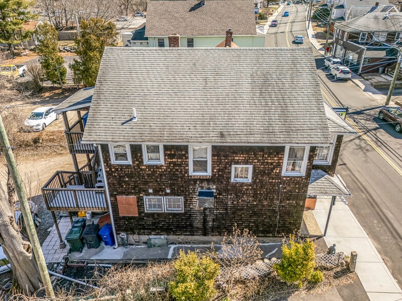 More Photos Of 108-110 Poquonnock Rd, Groton Freestanding For Sale