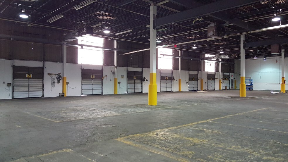 More Photos Of 1 Cape May St, Harrison Distribution For Lease