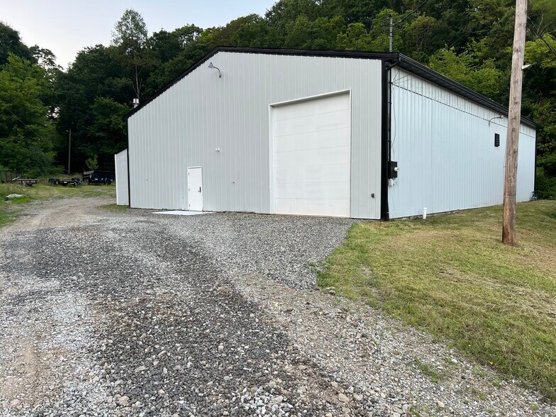 More Photos Of 608 State Route 380, Murrysville Warehouse For Lease