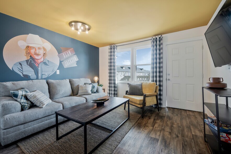 More Photos Of 1044-1046 Jefferson St, Nashville Apartments For Sale