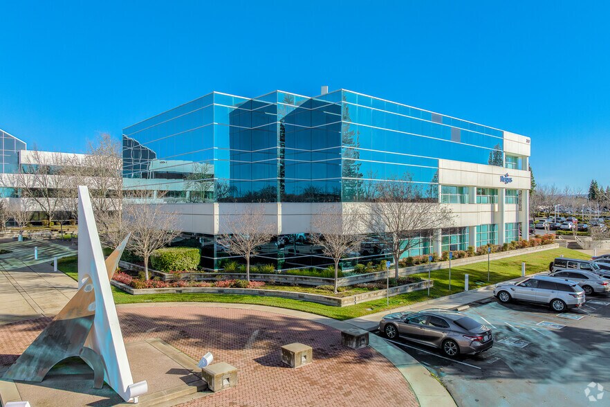 More Photos Of 3017 Douglas Blvd, Roseville Office For Lease