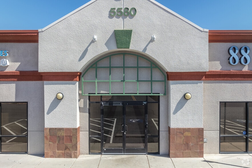 More Photos Of 5580 W Flamingo Rd, Las Vegas Medical For Sale