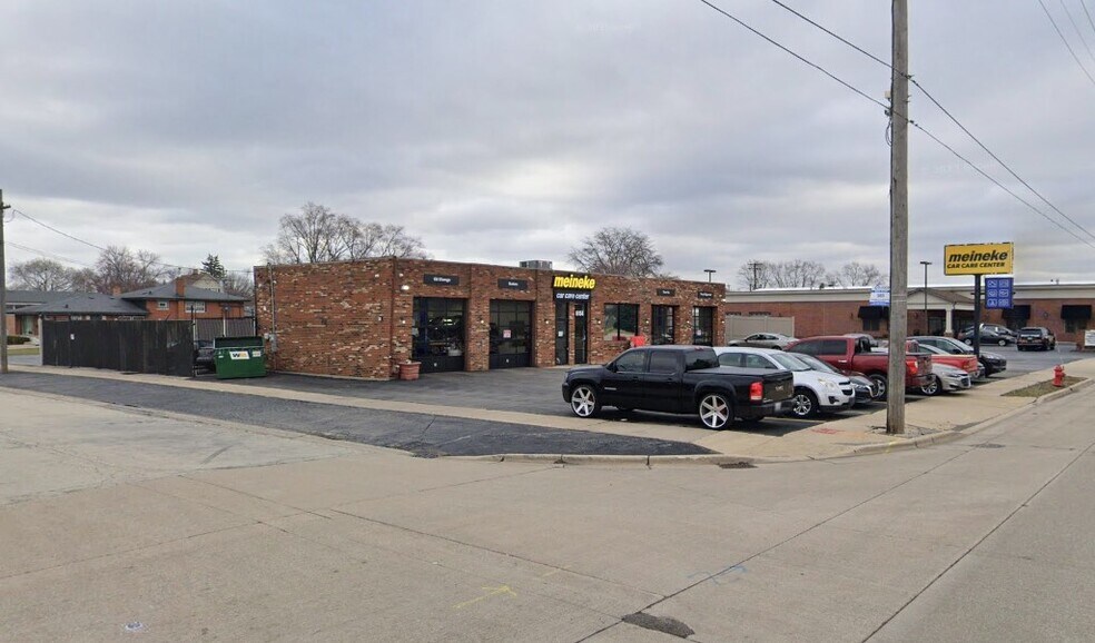More Photos Of 6112 & 6154 W 111th St, Chicago Ridge Auto Repair For Sale