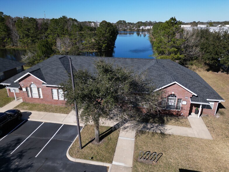 More Photos Of 11555 Central Pky, Jacksonville Office For Sale