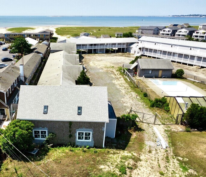 More Photos Of 706 Shore Rd, North Truro Apartments For Sale