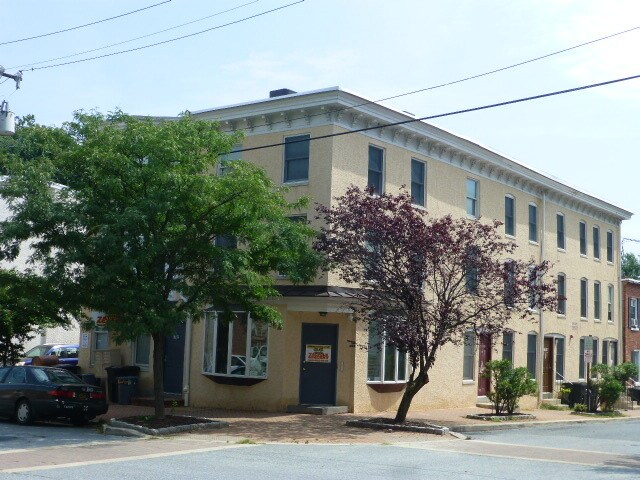 Primary Photo Of 1300-1302 N French St, Wilmington Apartments For Sale