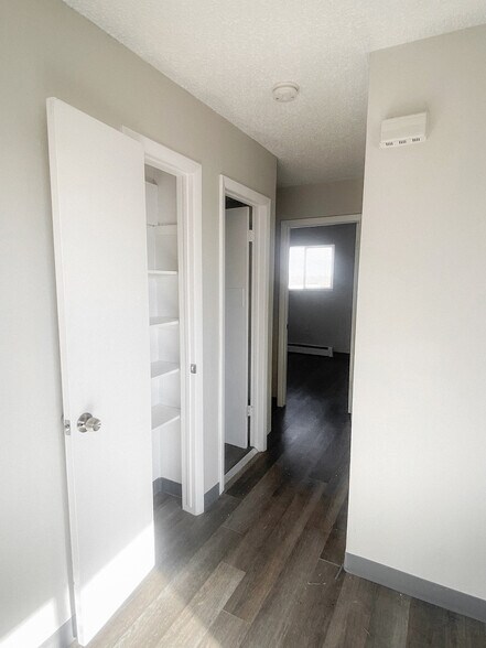 More Photos Of 730 Mather St, Brighton Apartments For Sale