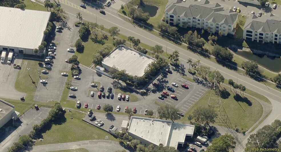 More Photos Of 14333 58th St N, Clearwater Office For Sale