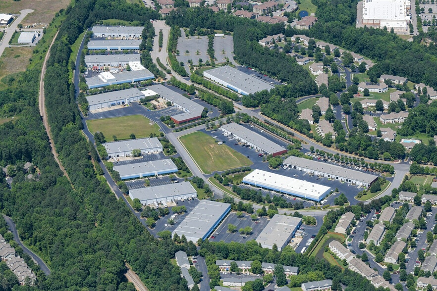 More Photos Of 2641 Sumner Blvd, Raleigh Unknown For Lease