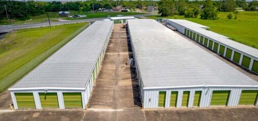 More Photos Of 2370 E Mulberry St, Angleton Self Storage For Sale