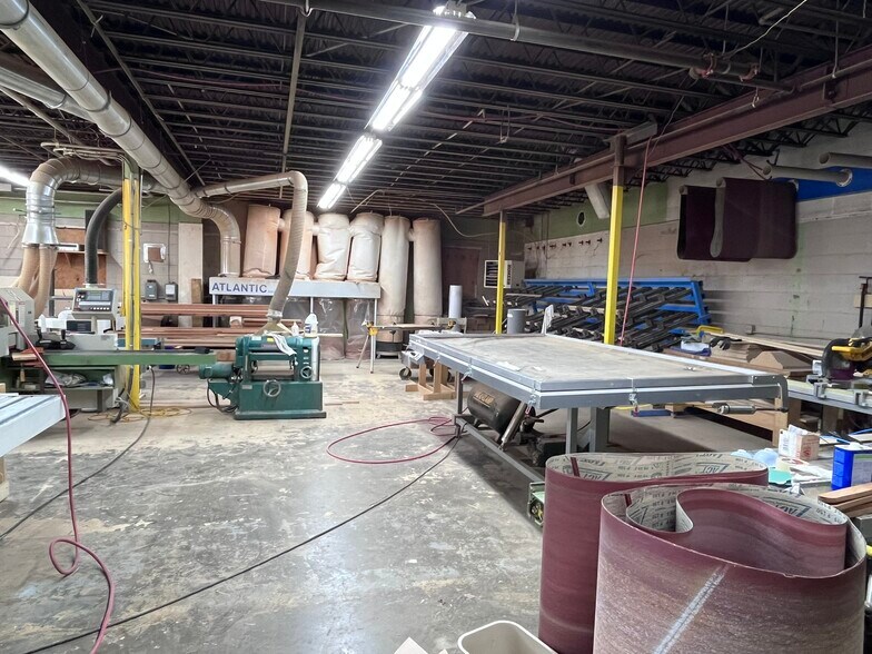 More Photos Of 1329 E High St, Charlottesville Warehouse For Sale