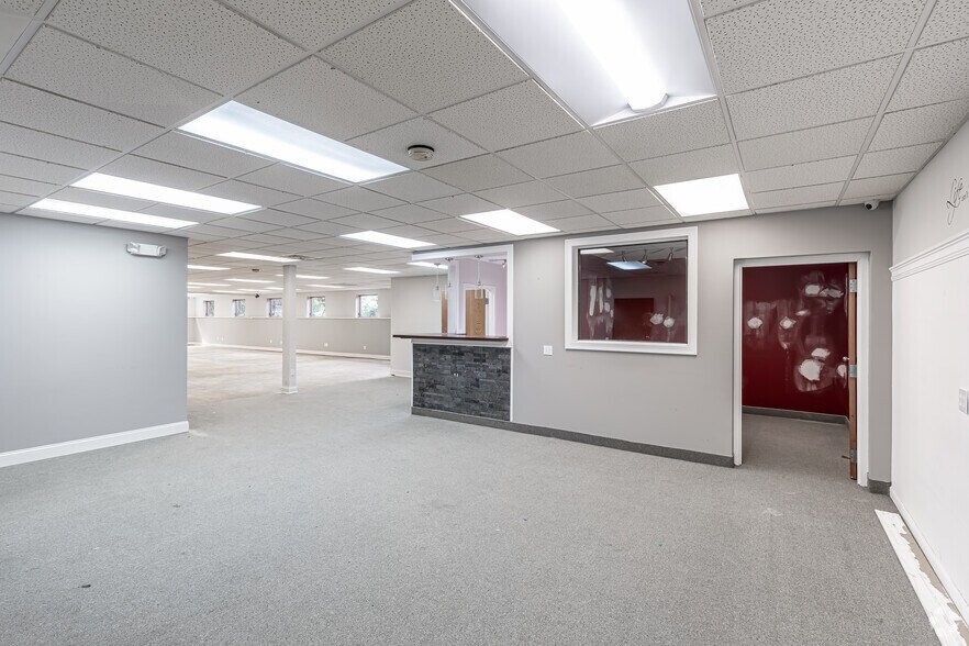 More Photos Of 2928 Main St, Glastonbury Medical For Lease