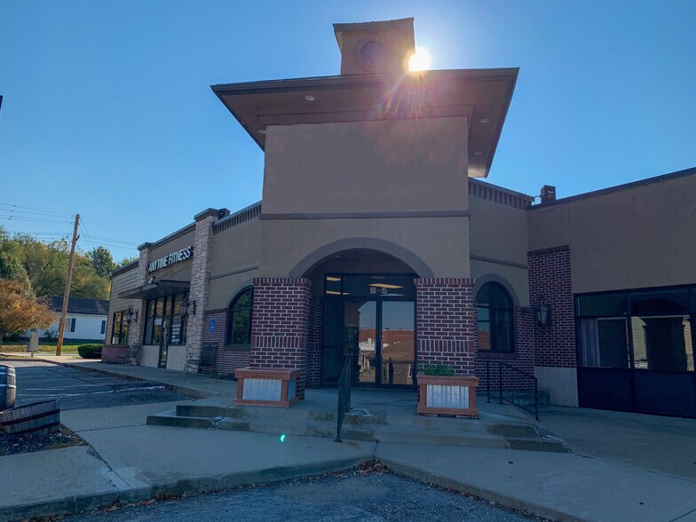 Primary Photo Of 105 S Jefferson Ave, Kearney Unknown For Lease