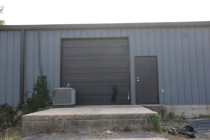 More Photos Of 1192 S Business Route 5, Camdenton Industrial For Sale