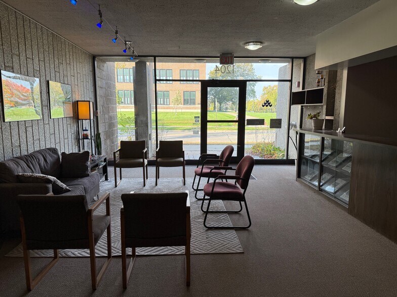 More Photos Of 1204 7th St S, Saint Cloud Office For Sale