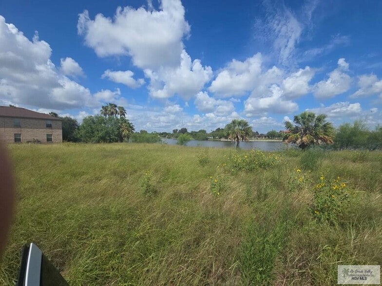 More Photos Of 0 Dana Ave. Brownsville TX 78526, Brownsville Land For Sale