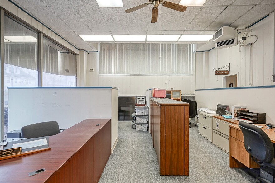 More Photos Of 100 White Horse Pike, Oaklyn Auto Dealership For Sale