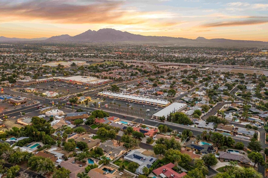 More Photos Of 4130-4180 S Sandhill Rd, Las Vegas Storefront For Lease