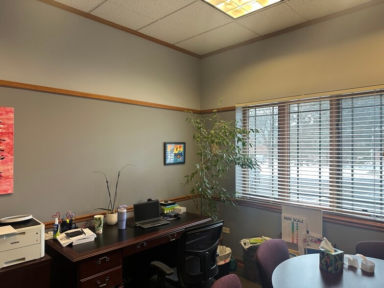 More Photos Of 5950 Lincoln Ave, Lisle Medical For Lease