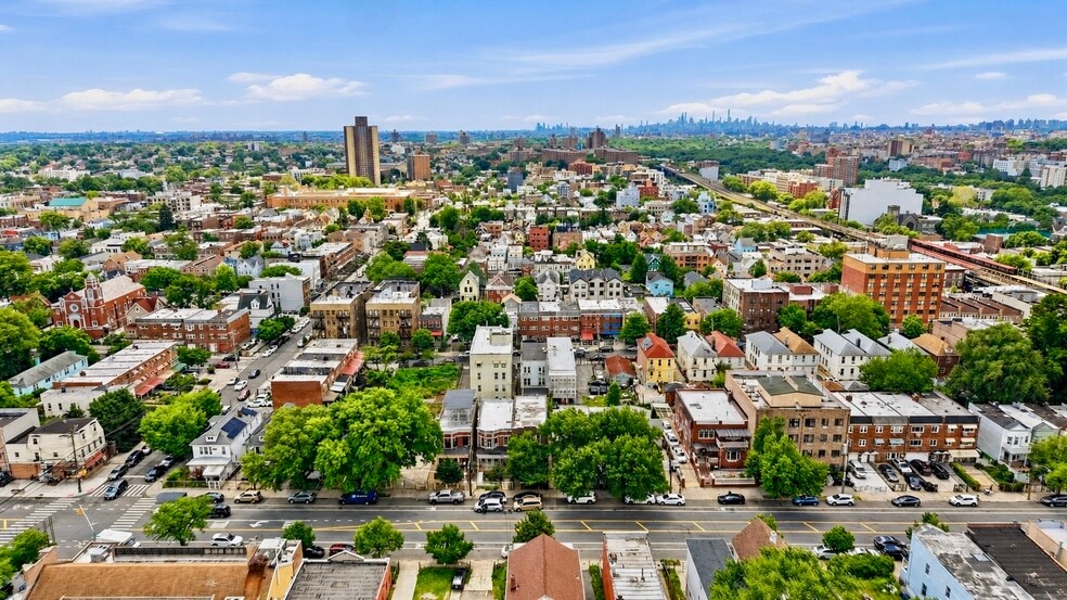 More Photos Of 756 E 223rd St, Bronx Multifamily For Sale