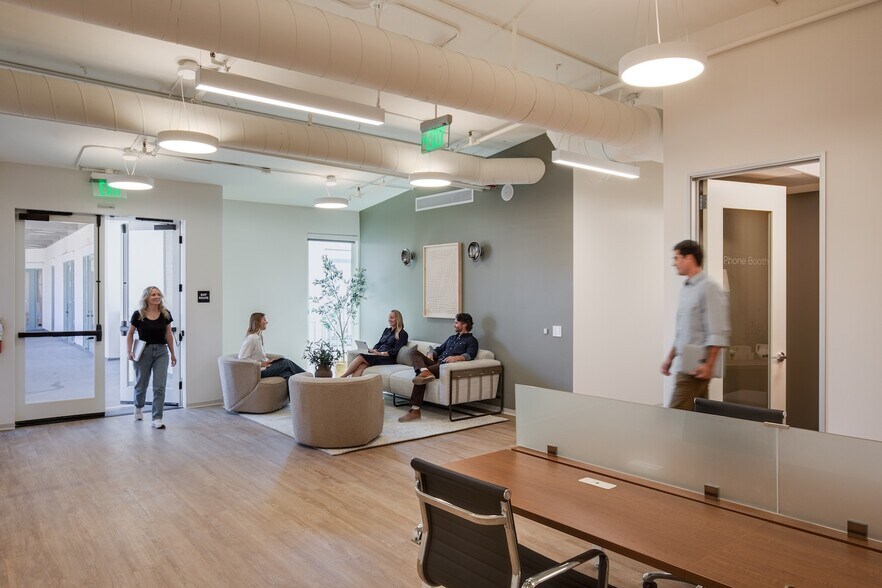 More Photos Of 27131 Calle Arroyo, San Juan Capistrano Coworking Space