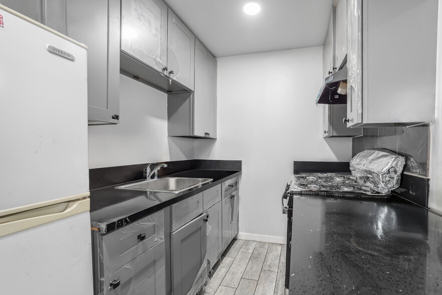 More Photos Of 136 N Garfield Ave, Oxnard Apartments For Sale