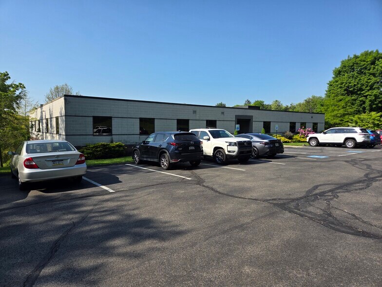 Primary Photo Of 4378 Craighead Rd, Allison Park Office For Lease