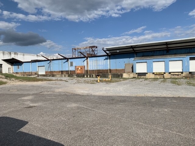 More Photos Of 1550 Phillips St, Dyersburg Manufacturing For Lease