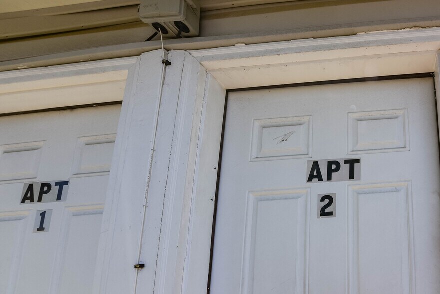More Photos Of 3 Market St, Aberdeen Multifamily For Sale