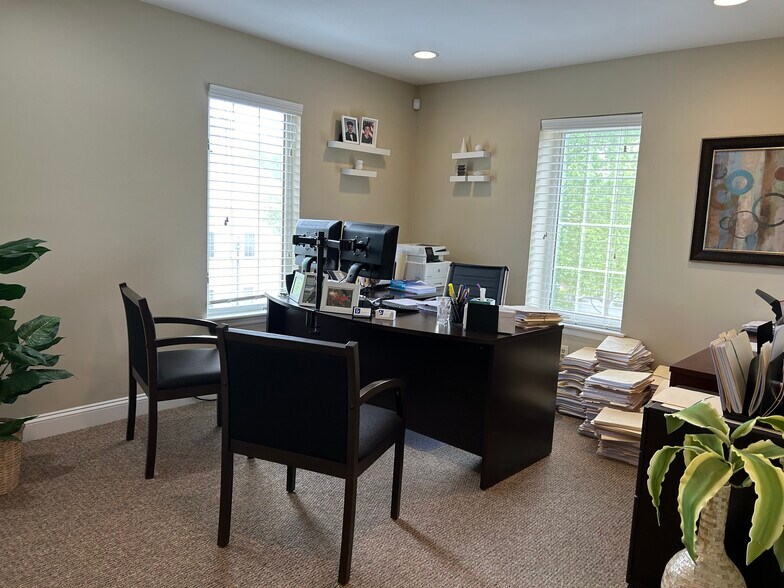 More Photos Of 1 Bethany Rd, Hazlet Office For Lease
