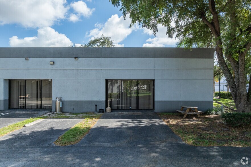 More Photos Of 2100 Park Central Blvd N, Pompano Beach Unknown For Lease