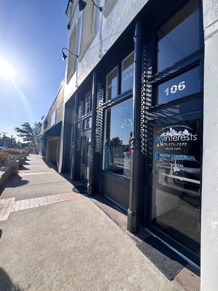More Photos Of 106-108 E Rusk St, Rockwall Office For Lease