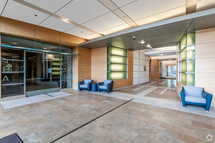 More Photos Of 9201 Spectrum Center Blvd, San Diego Office For Sale