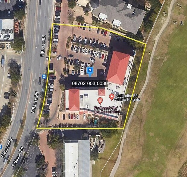 More Photos Of 250 E Basse Rd, San Antonio Medical For Lease