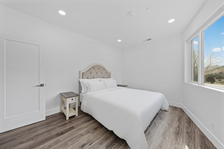 More Photos Of 1929 US-395, Gardnerville Apartments For Sale