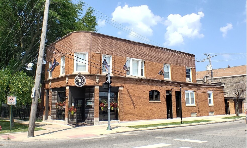 Primary Photo Of 6001 N Paulina St, Chicago Storefront Retail Residential For Sale